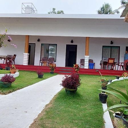 Marari Phoenix Beach Homestay Mararikulam Exterior photo