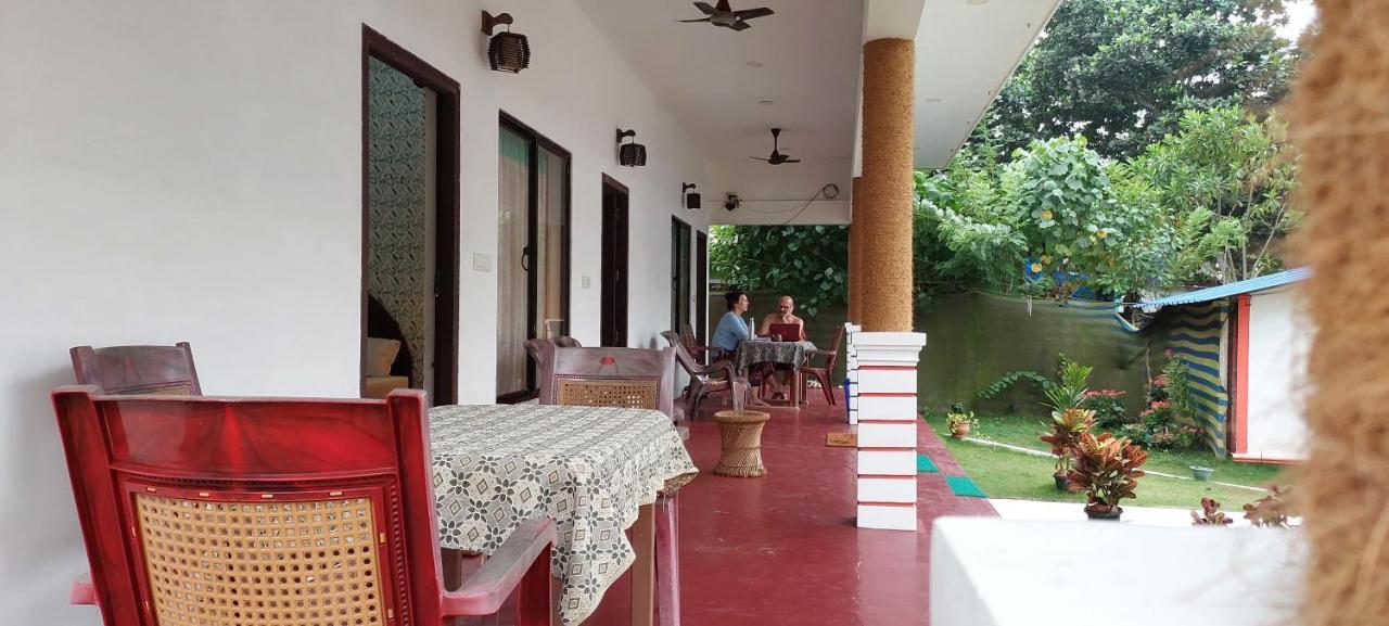 Marari Phoenix Beach Homestay Mararikulam Exterior photo